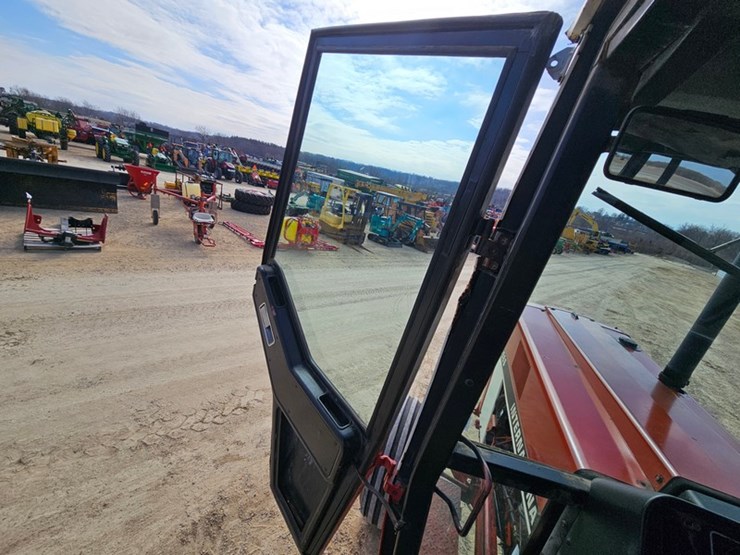 international-1586-image-21