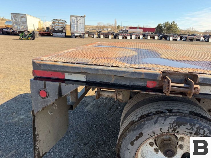 1973-trailmobile-flatbed-image-16