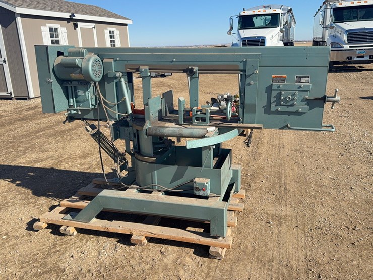 ellis-band-saw-image-1