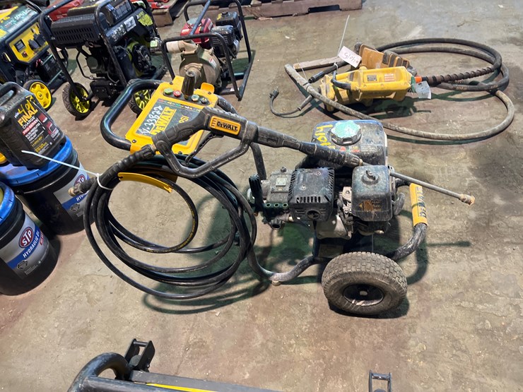#4014-•-dewalt-3600psi-pressure-washer-image-2