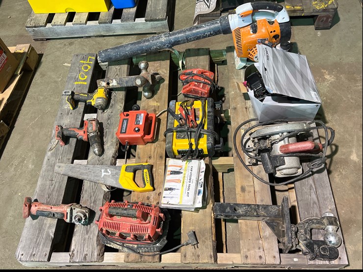 #4001-•-misc-lot-of-assorted-items-image-2