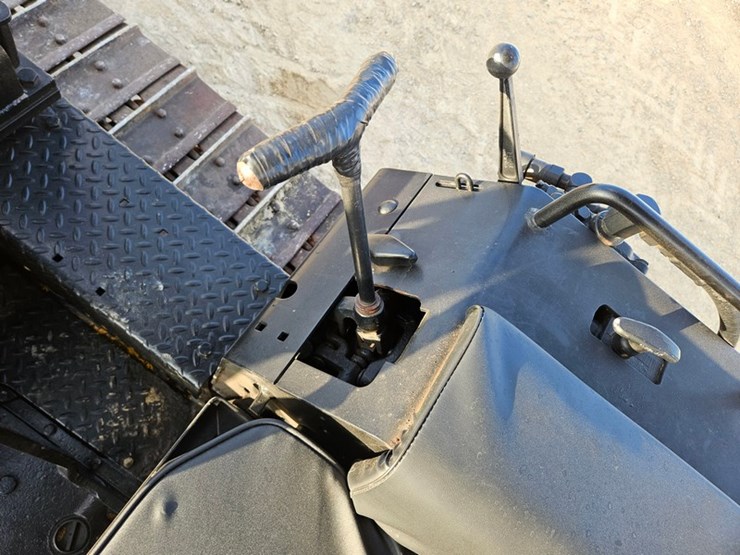 deere-450cj-image-30