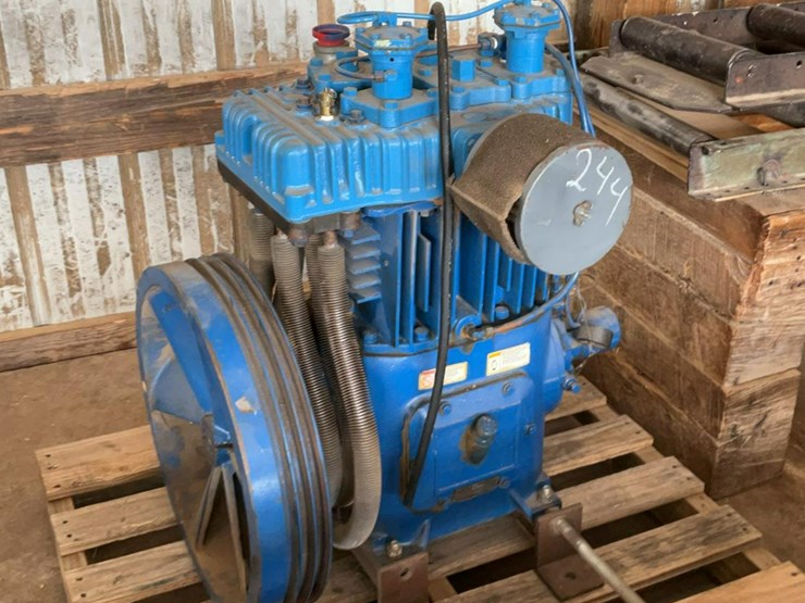 #244-•-quincy-air-compressor-image-1