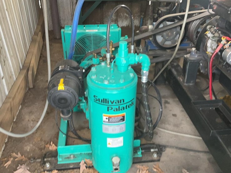 #210-•-2021-sullivan-palatek-air-compressor-image-1