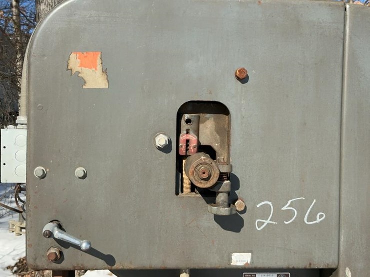 #256-•-rockwell-28-350-vertical-bandsaw-image-18