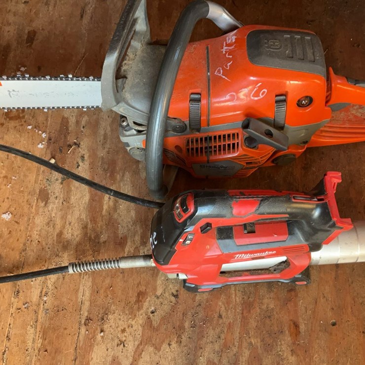 #276 • Husqvarna 550 XP Chainsaw and Milwaukee Grease Gun