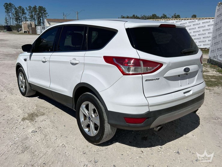 2014-ford-escape-image-4