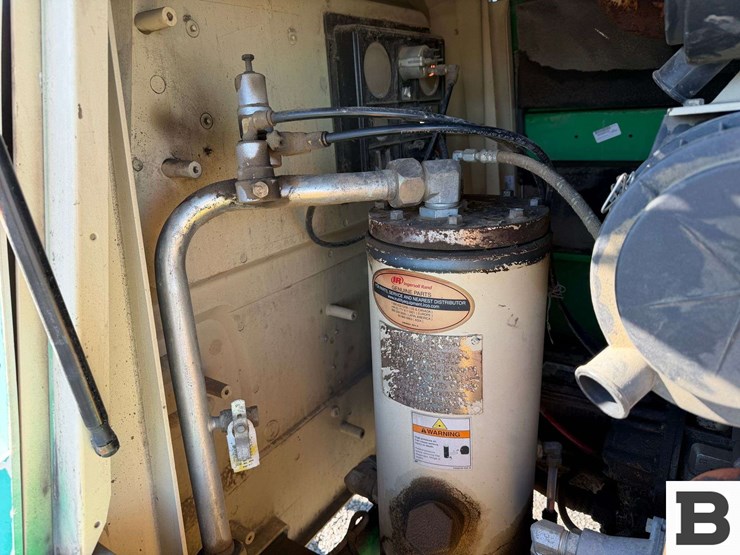 2007-ingersoll-rand-p185-image-22