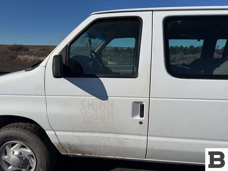 1999-ford-econoline-350-image-12