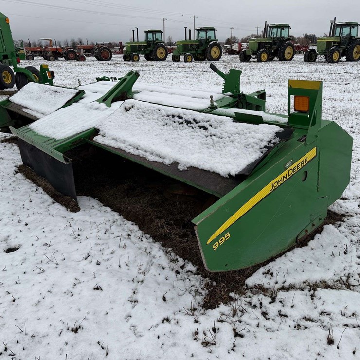 John Deere 995 Swather Header