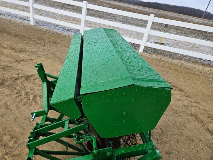 john-deere-5-image-12