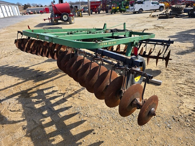 john-deere-111-image-5