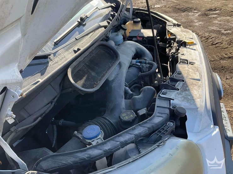 2016-ford-transit-image-8