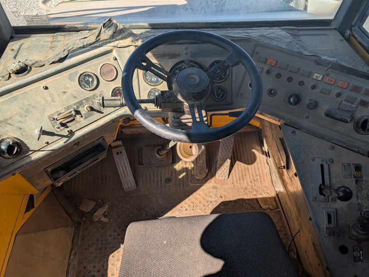 1998-volvo-a25c-image-13