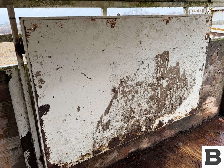 1990-hworl-horse-trailer-image-29