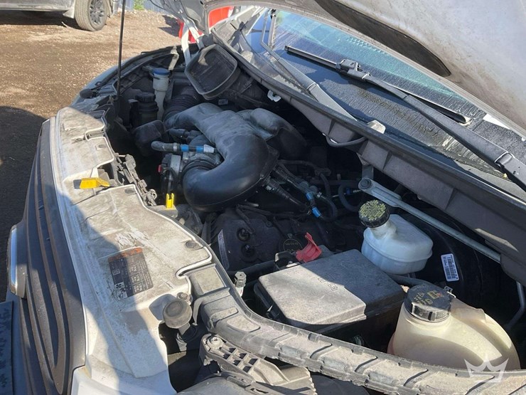 2016-ford-transit-image-9