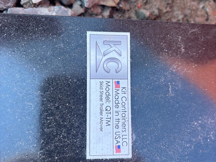 #1045-•-skid-steer-2-in.-hirch-reciever-image-3