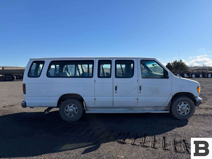 1995-ford-econoline-350-image-7
