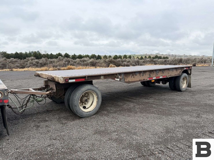 1973-pike-flatbed-trailer-image-2