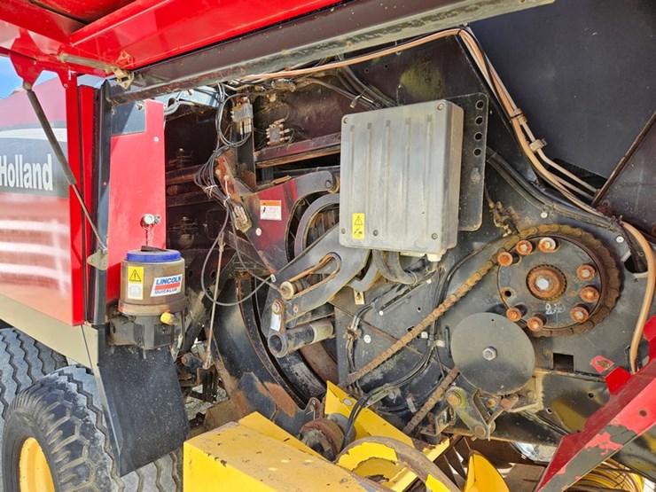 new-holland-bb940a-image-54