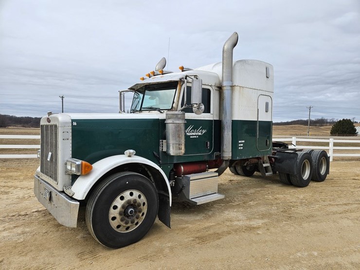2006-peterbilt-379-image-1