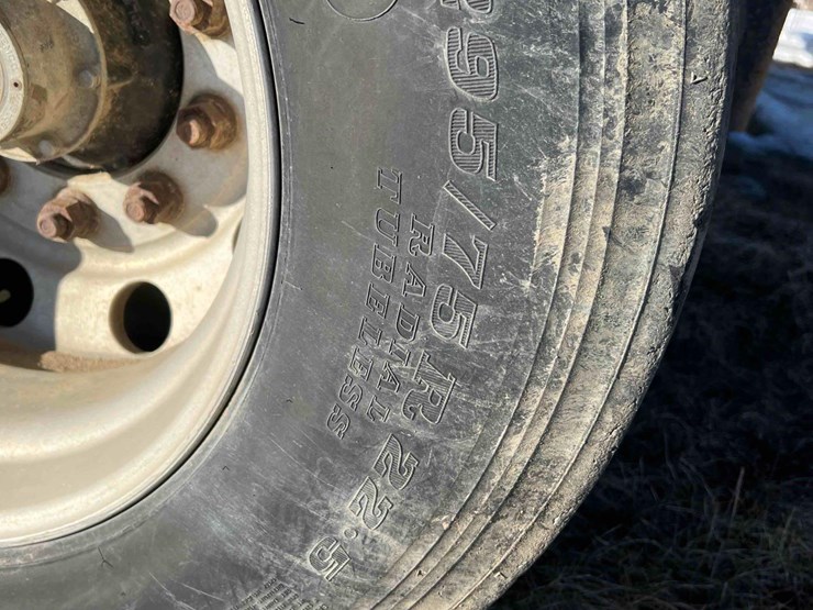 transcraft-flatbed-trailer-image-11