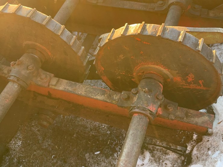 #225-•-mellott-rosserhead-debarker-image-31