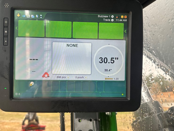 2025-deere-2654g-image-8