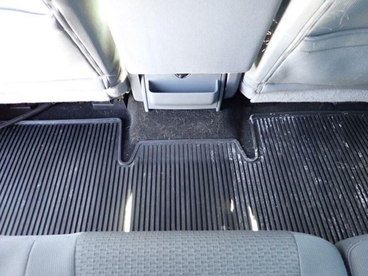 2013-ford-f150-xlt-image-31