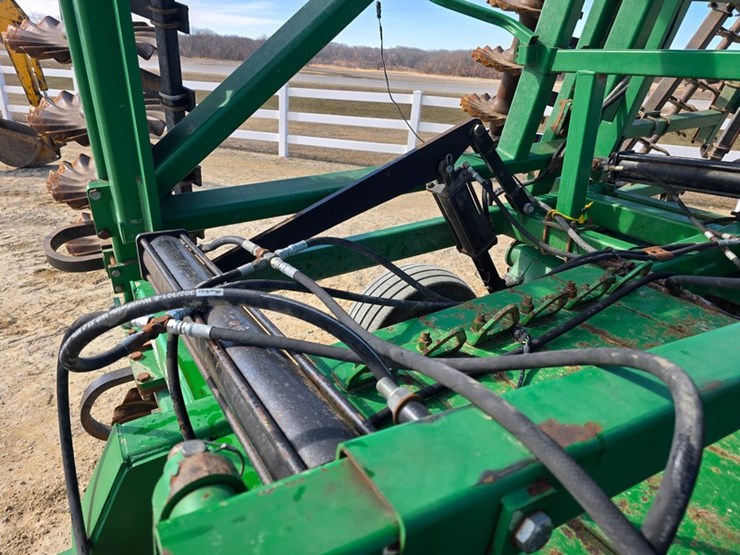 great-plains-3000-image-23