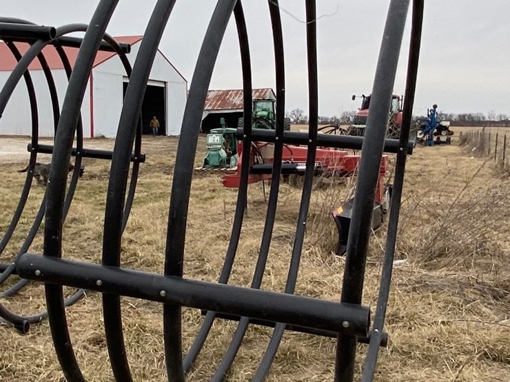 #118-•-scroll-saw,-radial-saw,-and-misc-image-4