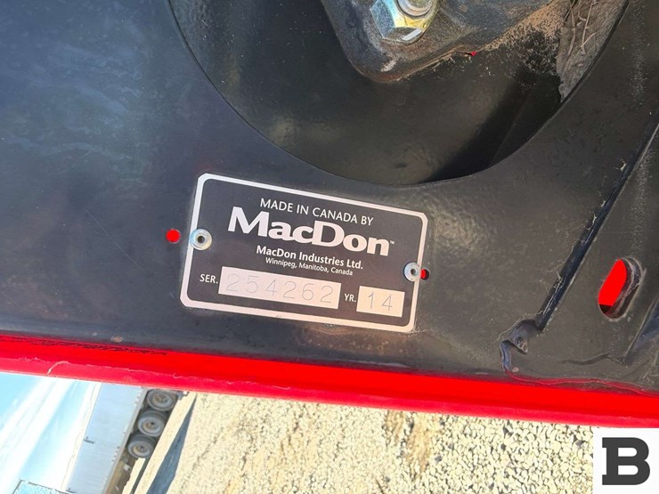 2014-mac-don-d65d-image-16