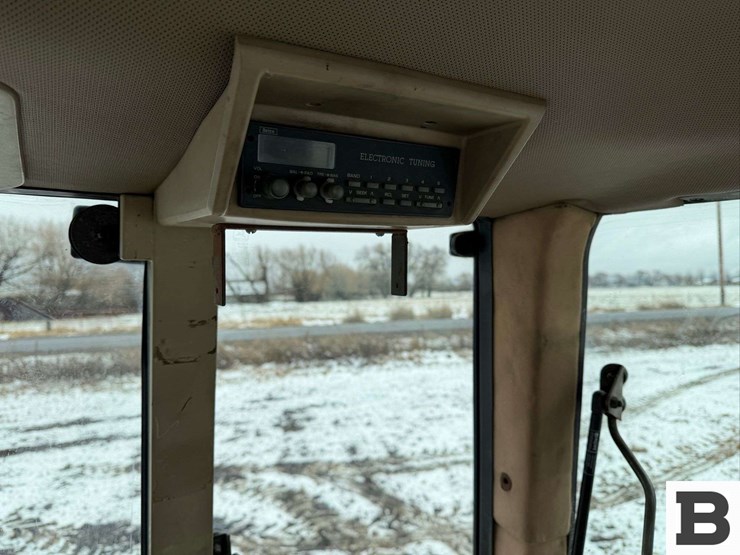 john-deere-6300-image-32