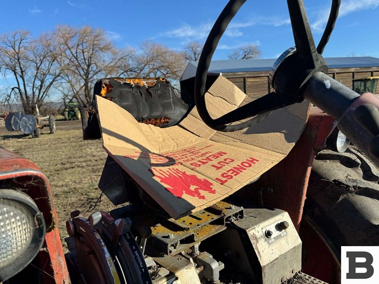 massey-ferguson-180-image-32