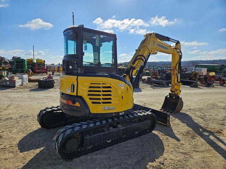 yanmar-vio45-image-5