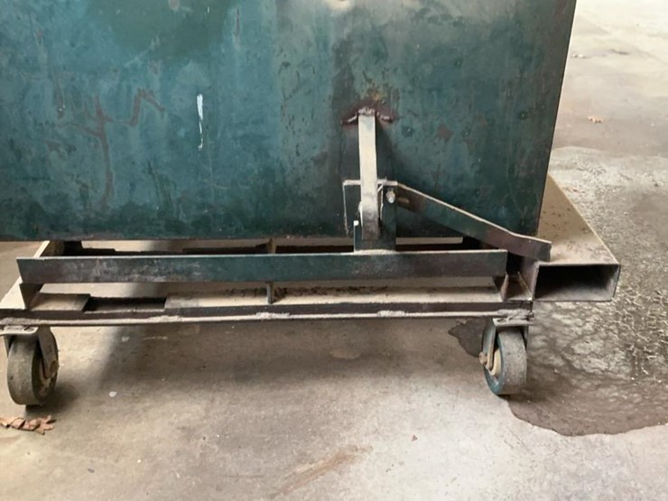 #220-•-wheeled-self-dumping-hopper-image-8