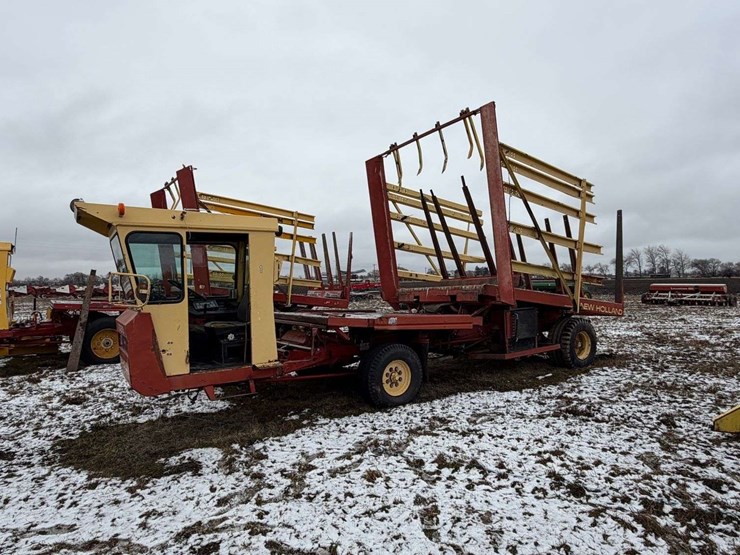 new-holland-1085-image-39