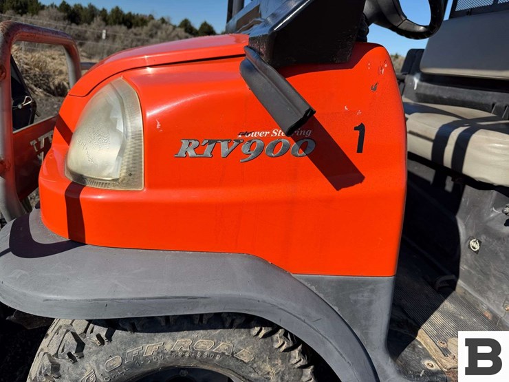 kubota-rtv900-image-17