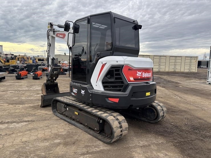 2021-bobcat-e60-image-4