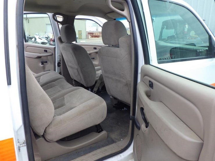 2007-chevrolet-2500hd-image-8