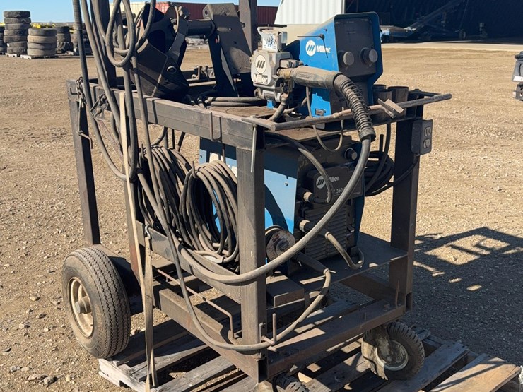 miller-cmt-welder-image-1