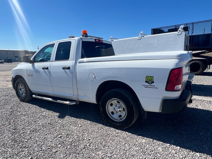 2015-dodge-1500-image-4