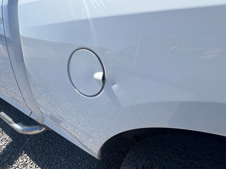 2015-dodge-1500-image-8