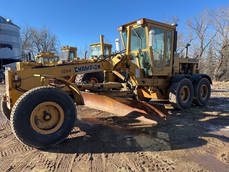 champion-740a-image-1