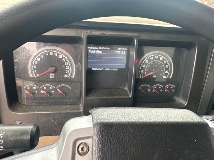 2019-mack-gr64b-quad/a-dump-truck-image-31