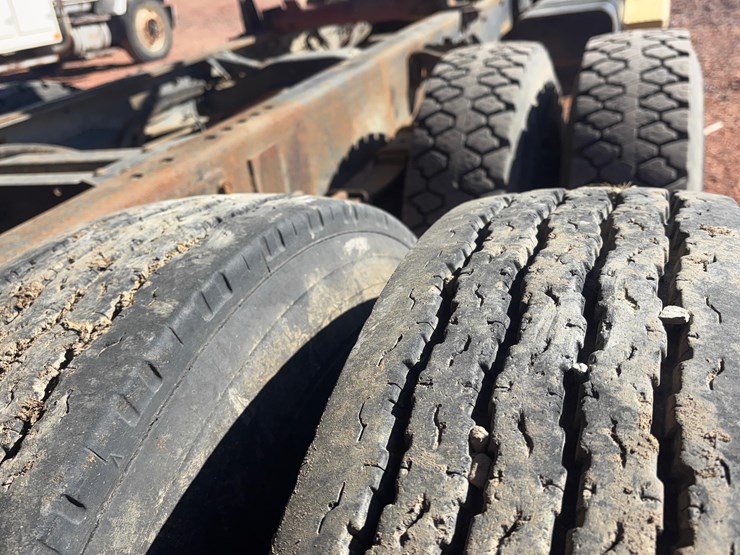 chevrolet-c70-image-15