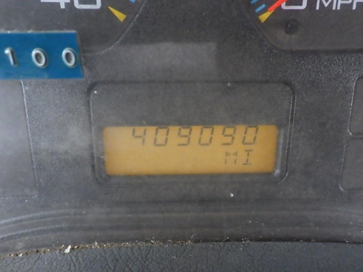 2007-international-7600-image-33