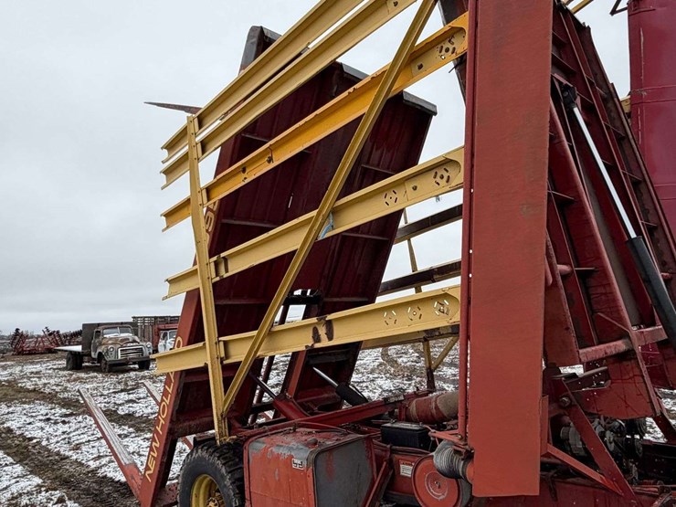 new-holland-1095-image-45