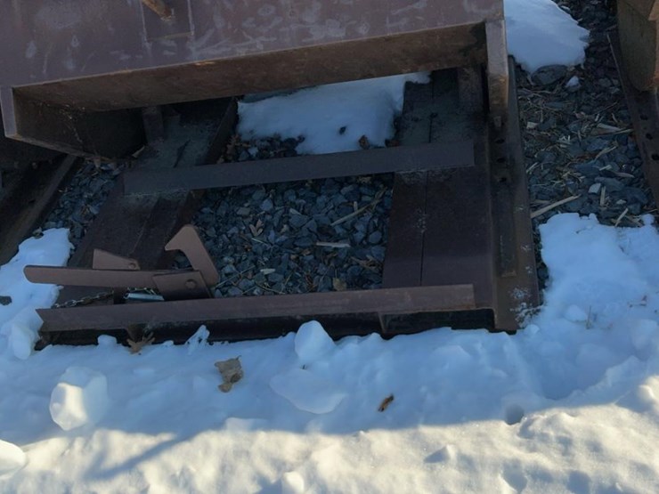 #222-•-self-dumping-hopper-image-7