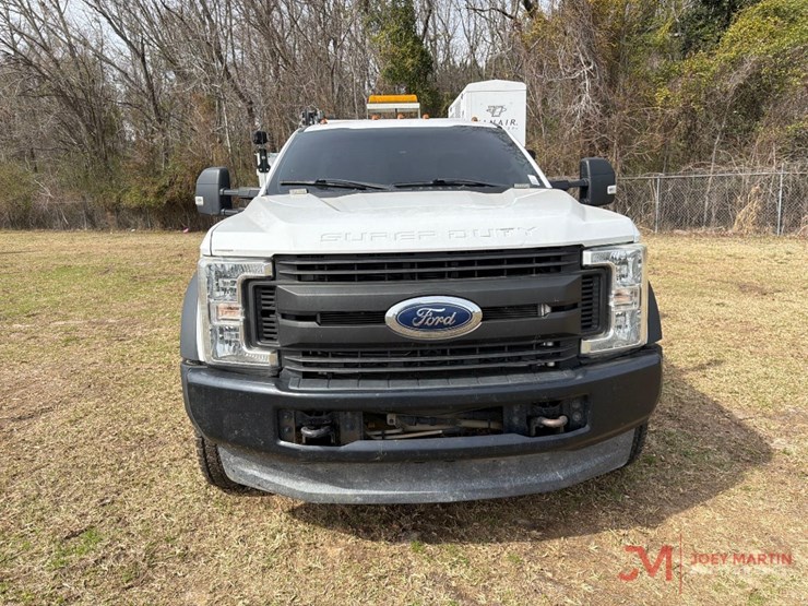 2018-ford-f550-xl-image-8